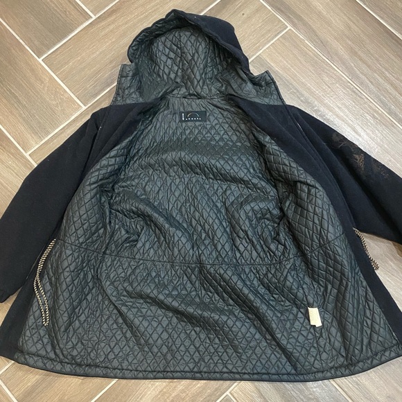 Bogner Fleece Embroidered Hooded Winter Jacket Size: Medium - Picture 9 of 16